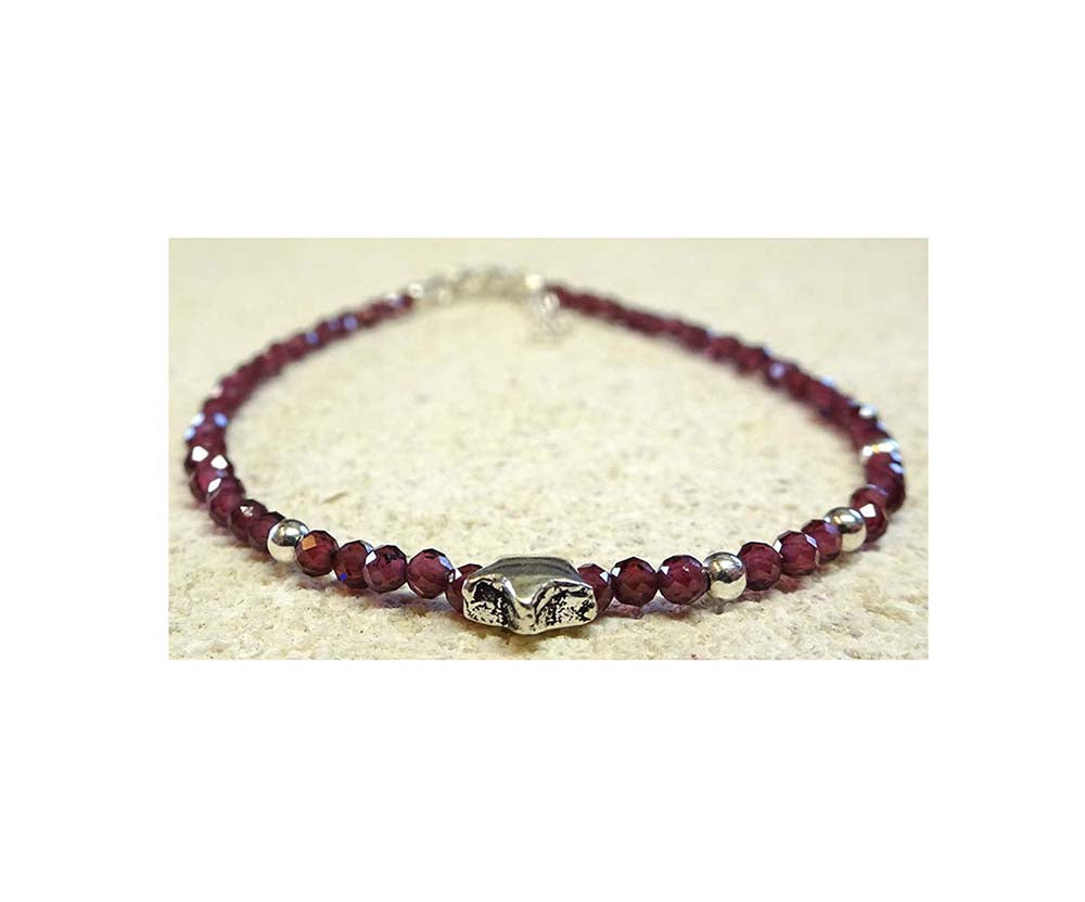 Garnet Facet Bead 2mm & Star