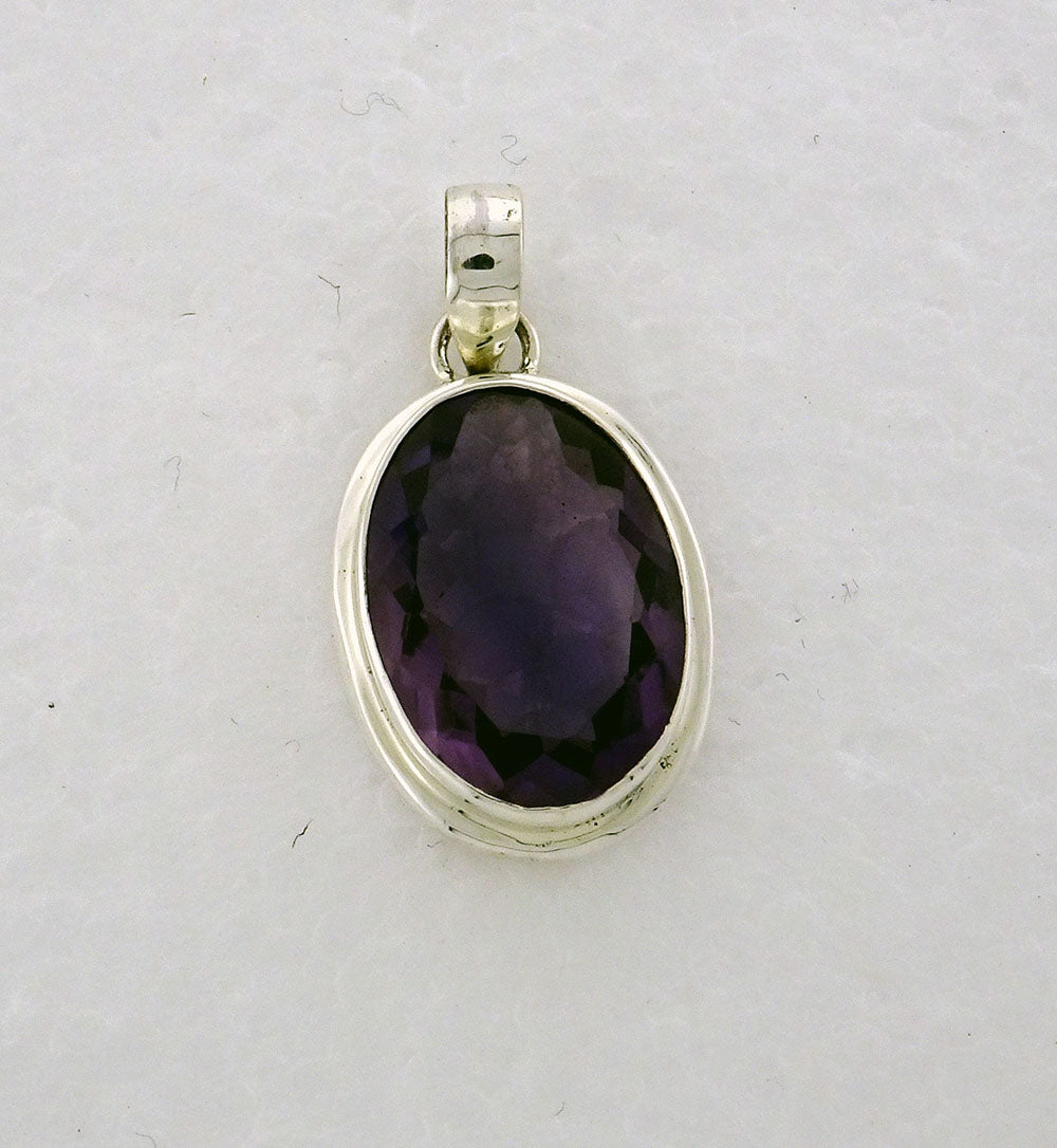 PA107 Amethyst Faceted 18x13mm Oval Pendant