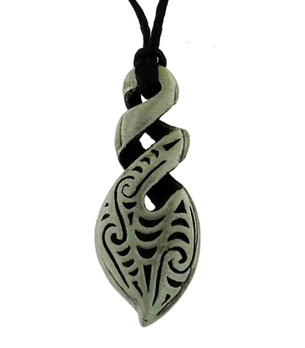 Pend pewter triple twist point