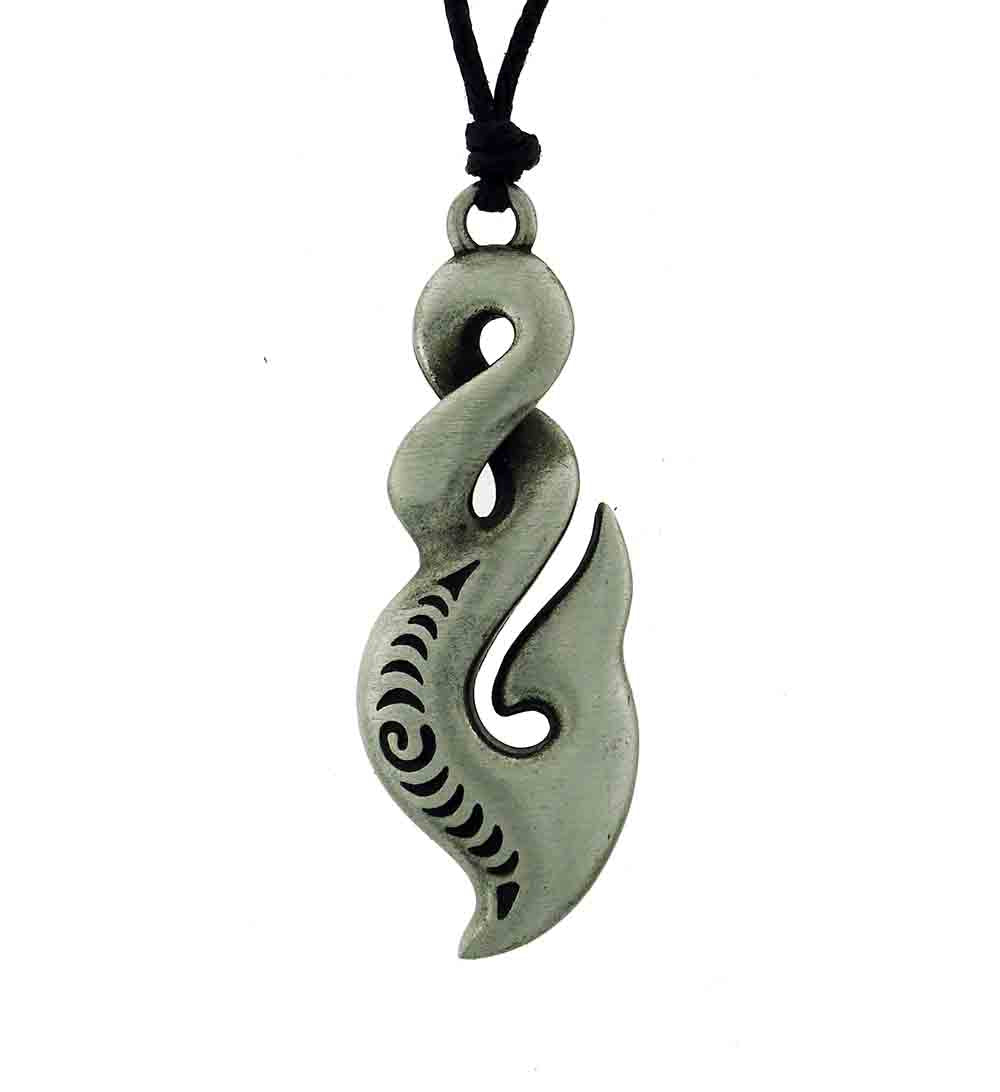 Hook with twists