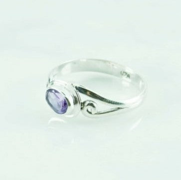RA107L Amethyst Faceted 7x5mm Ring Spirals