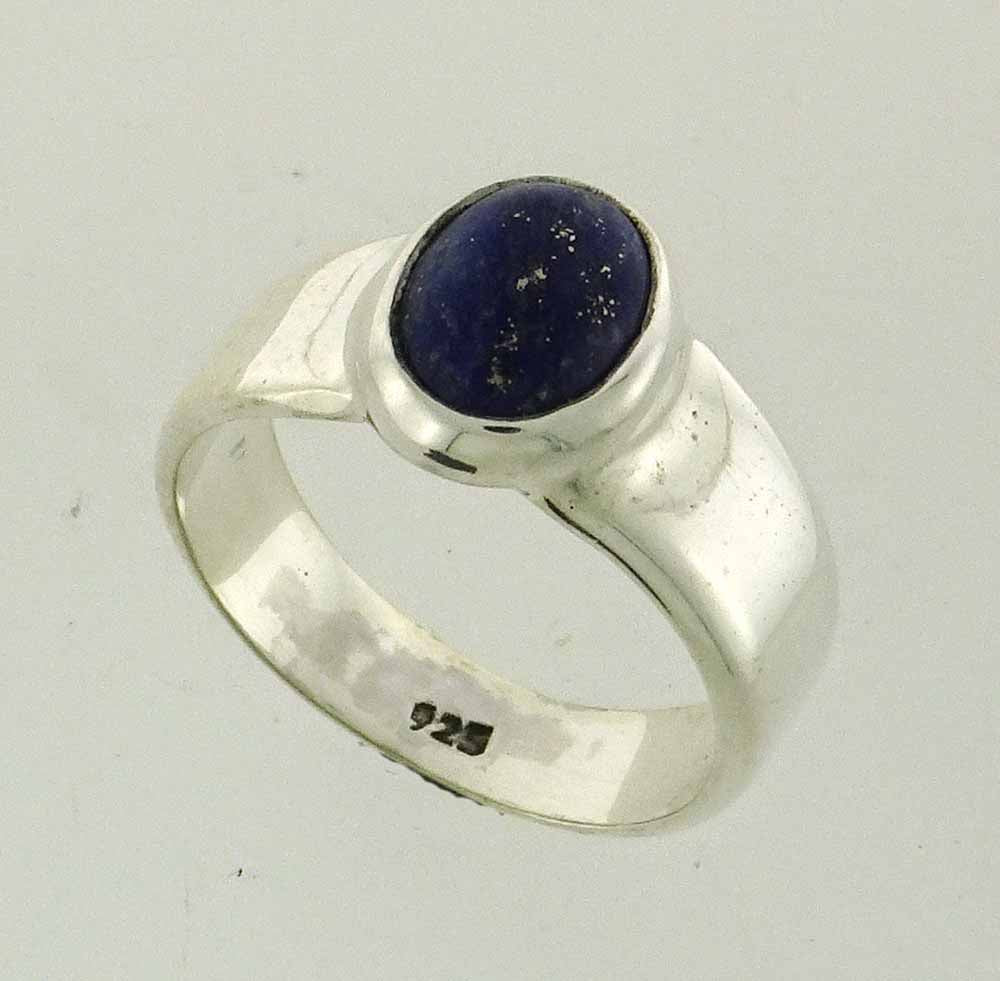 Lapis 8x10mm oval cabachon