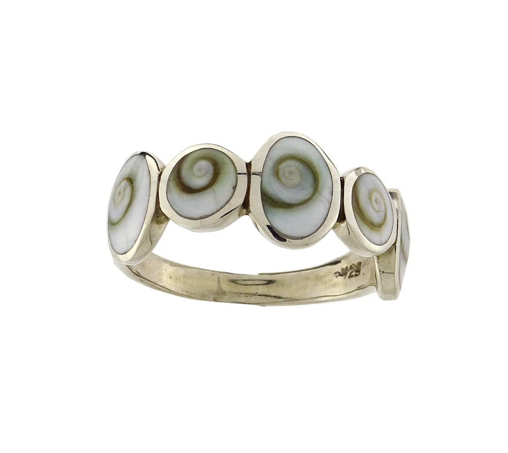 Cats eye shell ring
