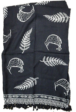 BANS108   Sarong Kiwi & Fern black rayon