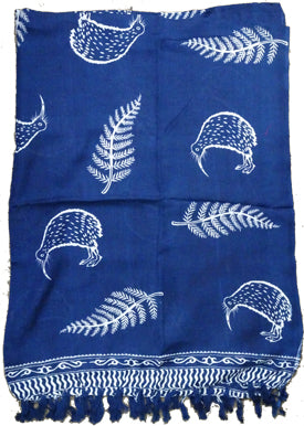 BANS110   Sarong Kiwi & Fern Navy rayon