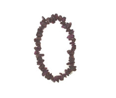 Garnet chip bracelet