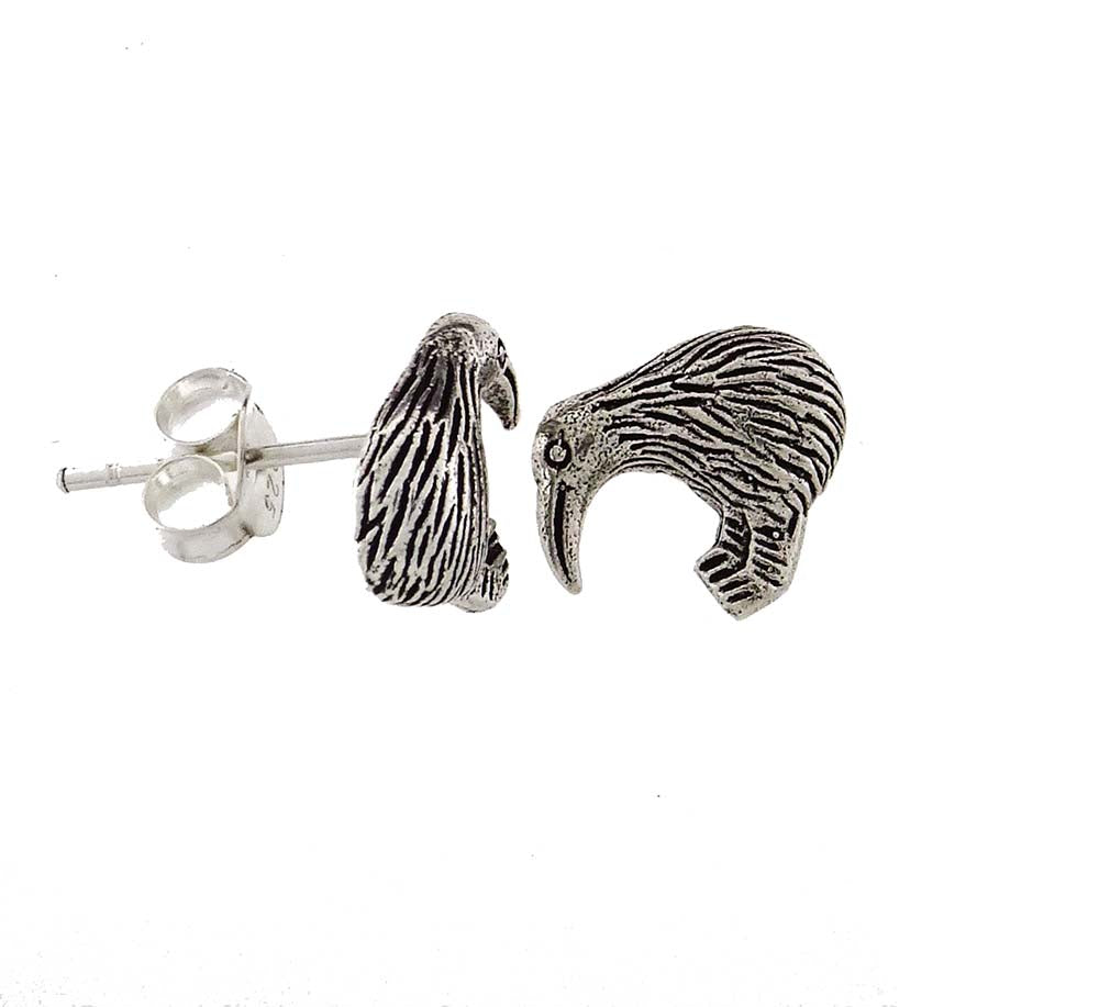 Silver stud earring Kiwi