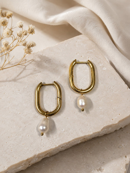 18K Gold Plated Stainless Steel & Freshwater Pearl 35mm oval Hoop Earrings
