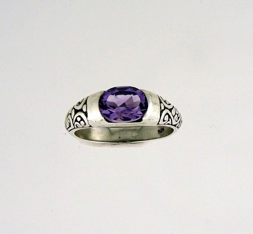 RA019  Amethyst 8x6mm Facet