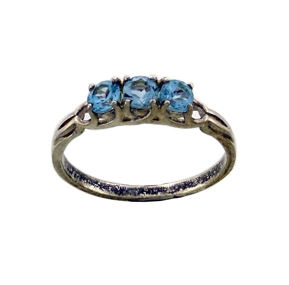 RBT513M   Ring Blue Topaz 3x Faceted stones