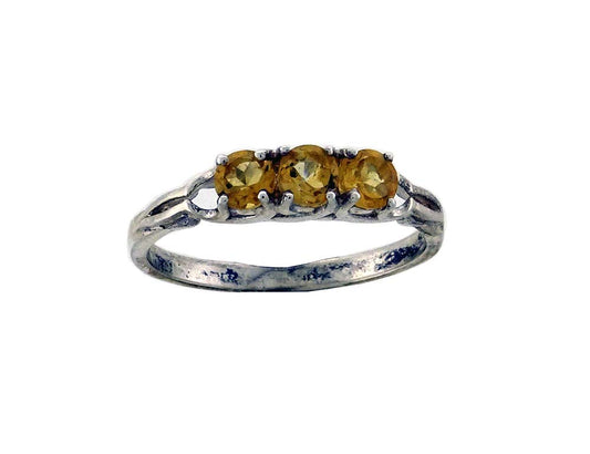 RCIT514L  Ring Citrine 3x Faceted stones