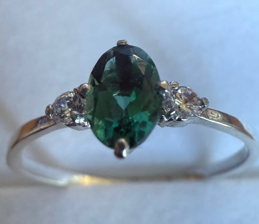 RGQ100M  Green Quartz Facet  6x4mm & CZ Ring