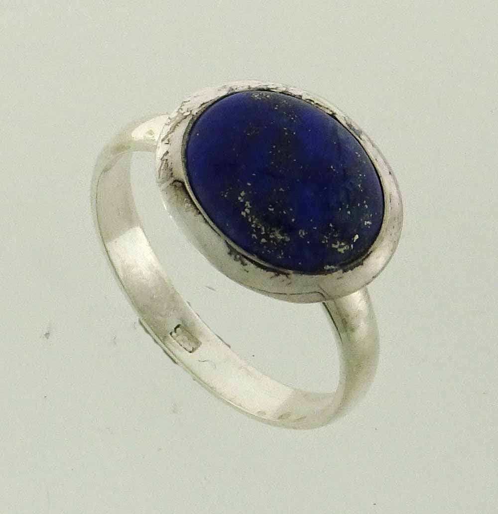 Lapis 12x16mm oval cabachon