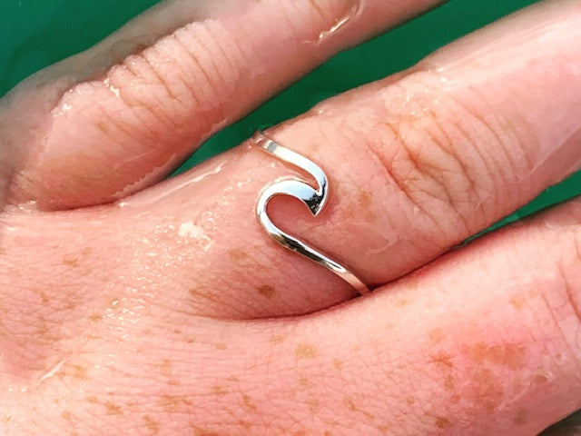 RS153L  Sterling silver wave ring
